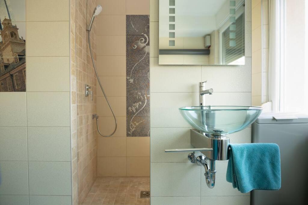 Martonfalvi Penthouse W Jacuzzi เดเบรตเซน ภายนอก รูปภาพ
